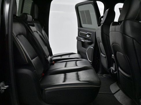 Used 2019 RAM 1500 Laramie image 32