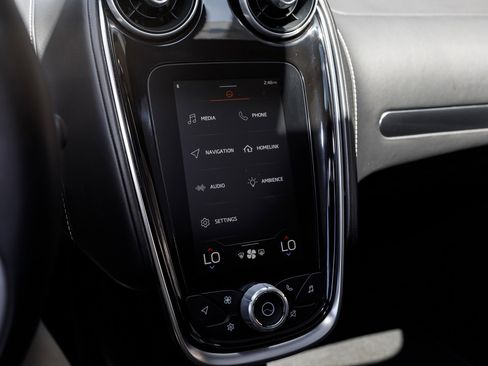 Used 2023 McLaren GT RWD image 37