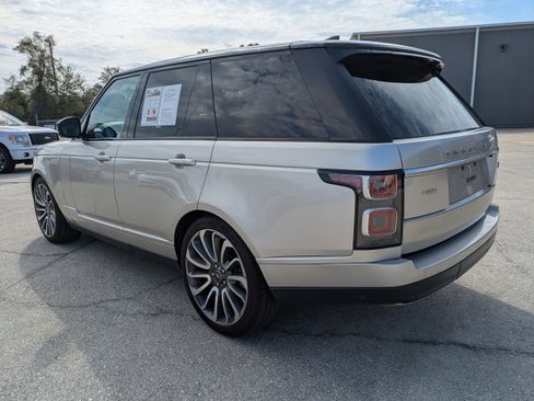 Used 2018 Land Rover Range Rover HSE image 6