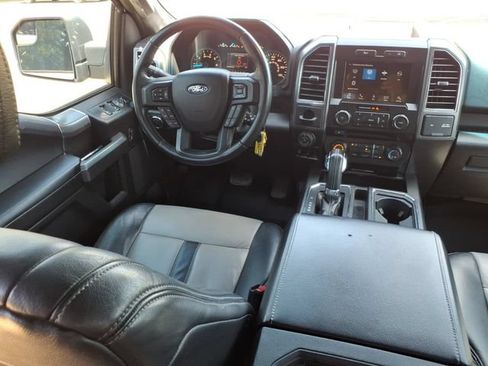 Used 2017 Ford F150 XLT w/ Equipment Group 302A Luxury RWD image 5