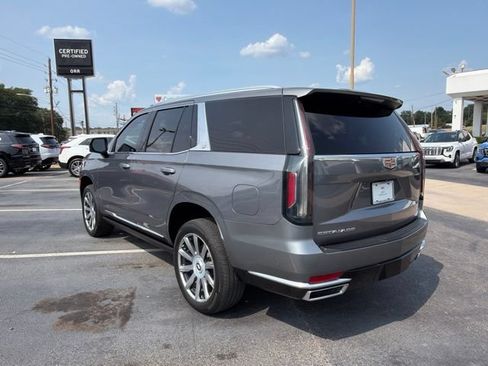 Used 2022 Cadillac Escalade Premium Luxury Platinum AWD/4WD image 6