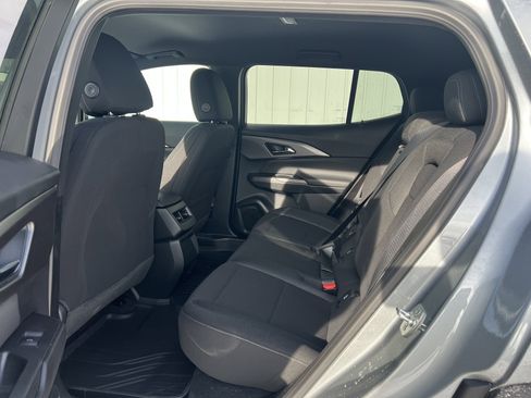 New 2026 Chevrolet Equinox EV LT image 31