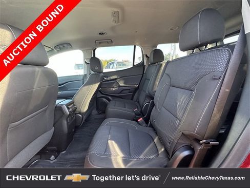 Certified 2023 GMC Acadia SLE w/ Driver Convenience Package image 29