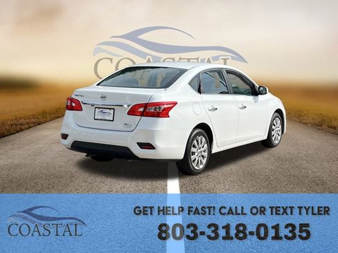 Used 2018 Nissan Sentra S image 11