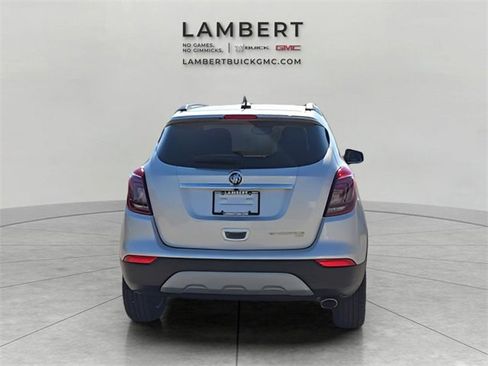 Used 2022 Buick Encore Preferred w/ Safety Package image 33