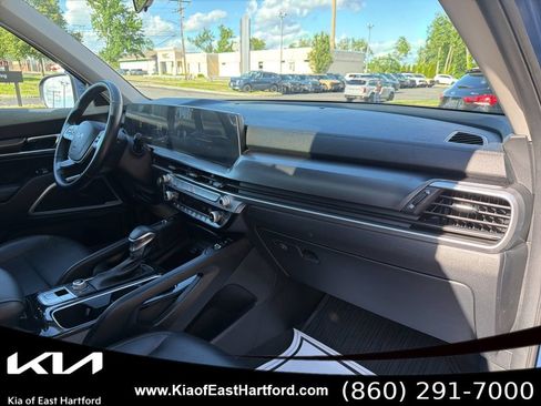 Certified 2023 Kia Telluride S w/ S Sunroof Package AWD/4WD image 12