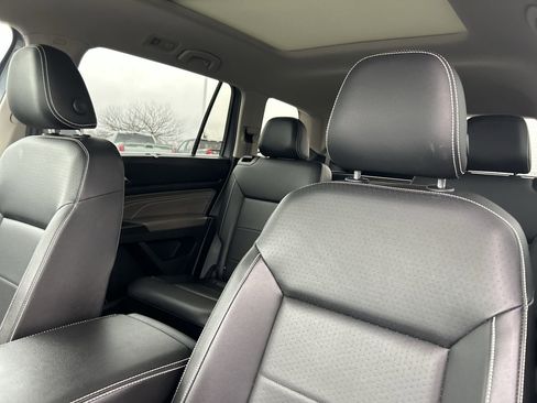 Used 2022 Volkswagen Atlas SE image 22