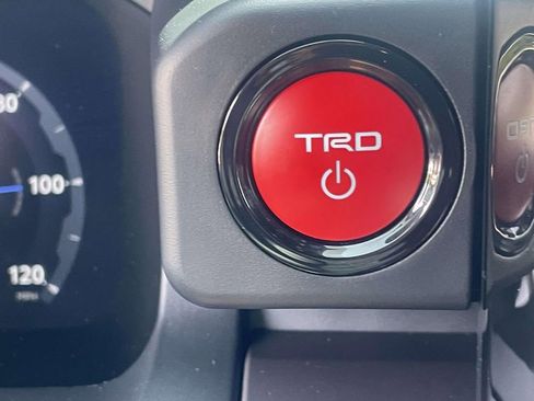 New 2025 Toyota Tacoma TRD Off-Road AWD/4WD image 26