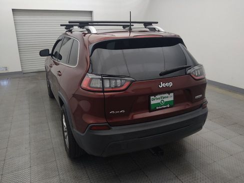 Used 2019 Jeep Cherokee Latitude Plus AWD/4WD image 6