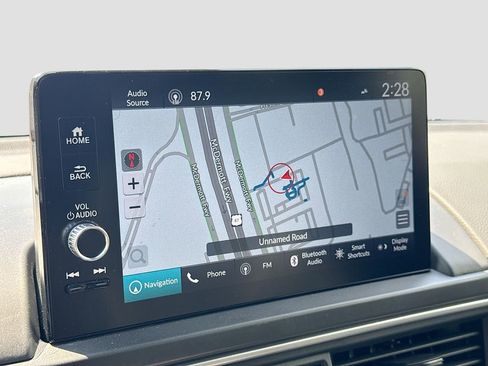 Used 2025 Honda Pilot Black Edition image 13