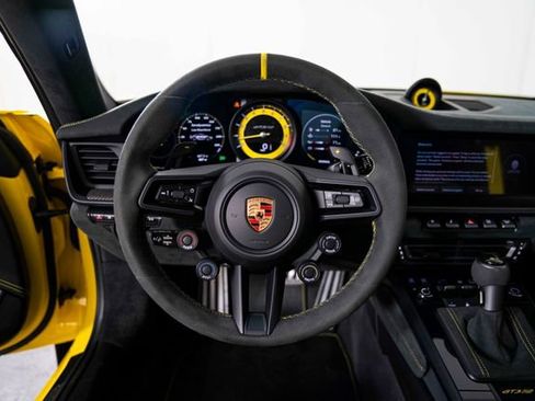 Used 2024 Porsche 911 GT3 RS RWD image 19