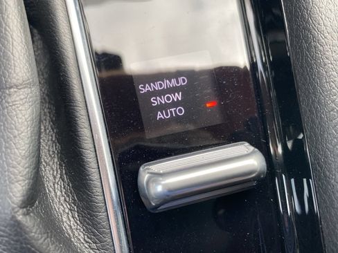 Used 2022 Jeep Compass Limited AWD/4WD image 32