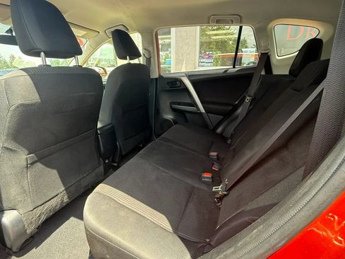 Used 2016 Toyota RAV4 LE AWD/4WD image 11