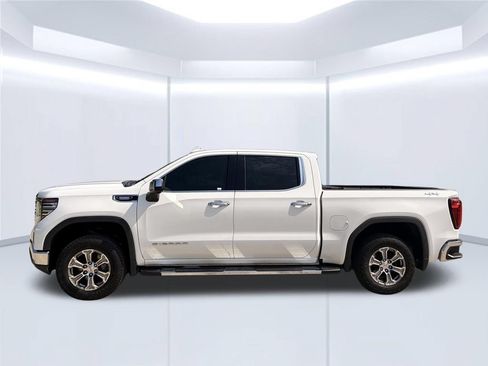 Used 2022 GMC Sierra 1500 SLT w/ Max Trailering Package AWD/4WD image 6