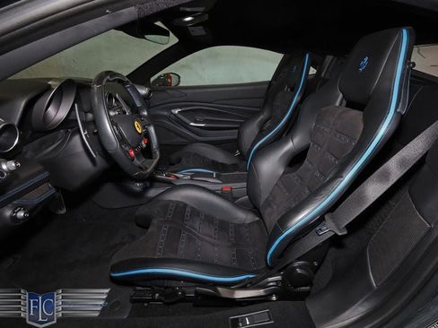 Used 2022 Ferrari F8 Tributo RWD image 21