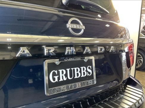 Used 2023 Nissan Armada SL w/ Captain's Chairs Package RWD image 42
