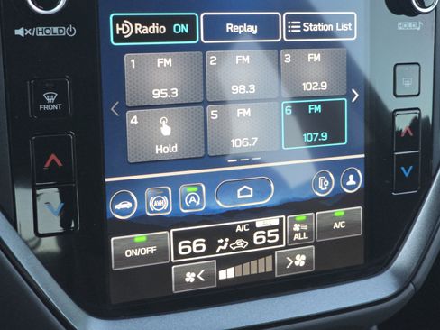 Used 2025 Subaru Crosstrek 2.5i Limited image 20