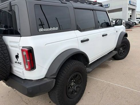 Used 2023 Ford Bronco Wildtrak AWD/4WD image 9