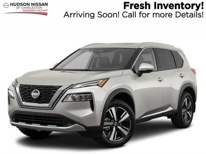 Used 2025 Nissan Rogue SV
