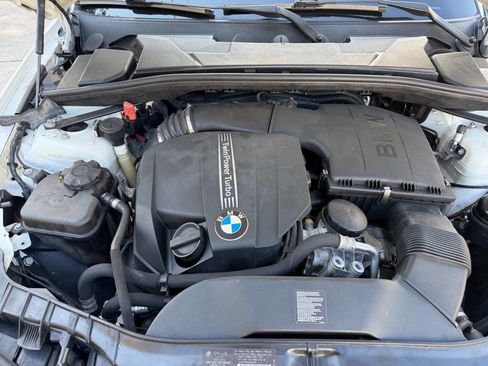 Used 2012 BMW 135i Convertible image 31