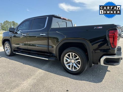 Used 2021 GMC Sierra 1500 SLT w/ SLT Premium Plus Package AWD/4WD image 6