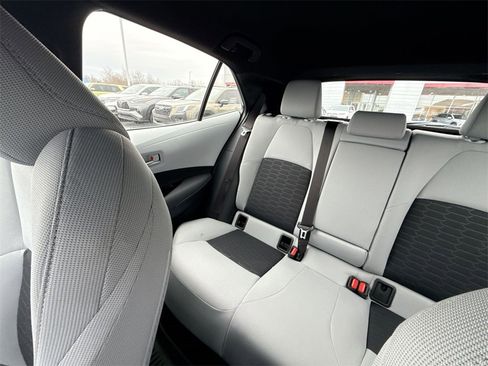 Used 2023 Toyota Corolla SE w/ SE Premium Package image 12