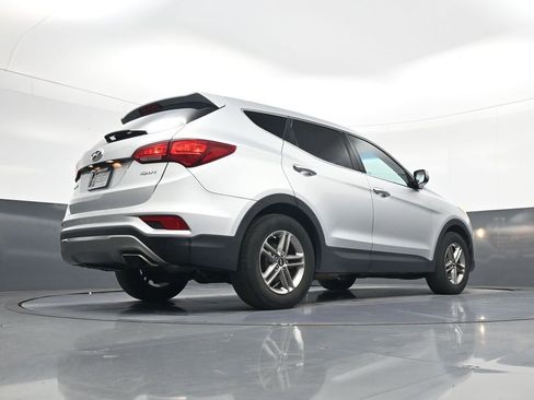Used 2017 Hyundai Santa Fe Sport FWD image 23