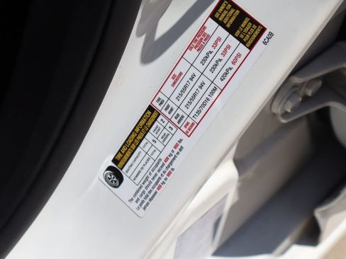 Used 2025 Nissan Altima 2.5 SV FWD image 28