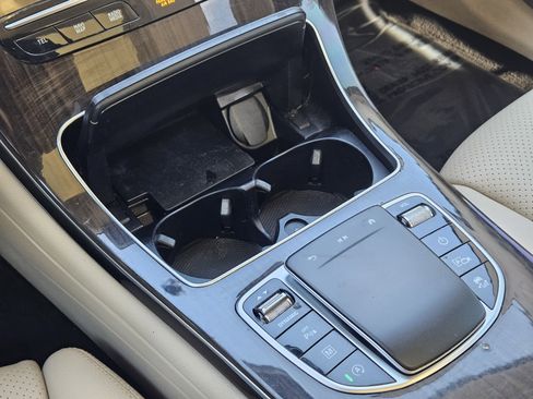 Used 2022 Mercedes-Benz GLC 300 300 image 19