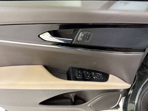 Used 2022 Lincoln Nautilus FWD image 12