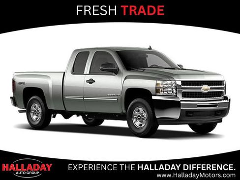 Used 2009 Chevrolet Silverado 2500 LT w/ Interior Plus Package AWD/4WD image 1