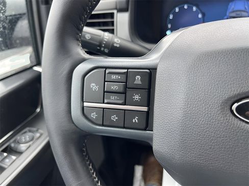 Used 2024 Ford F150 Lariat image 31