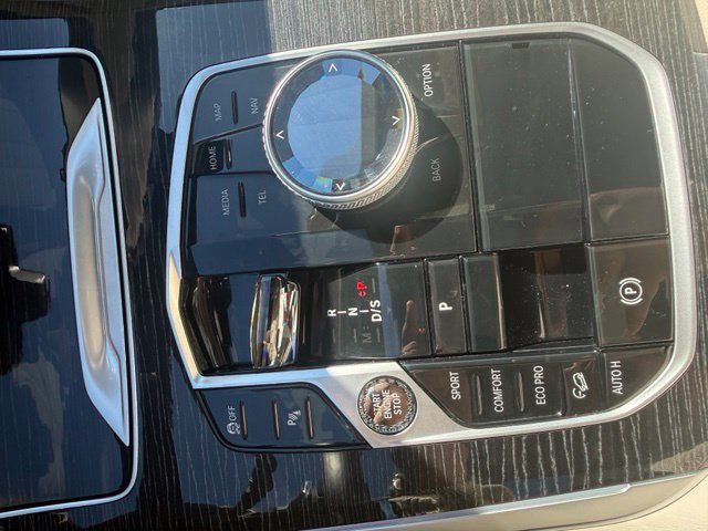 Used 2024 BMW X5 xDrive40i w/ Executive Package AWD/4WD image 23