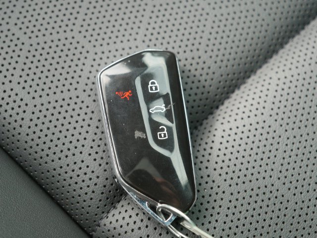 Used 2023 Volkswagen ID.4 Pro S AWD/4WD image 38