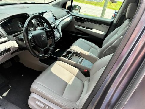 Used 2018 Honda Odyssey Touring image 18