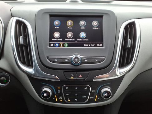 Used 2022 Chevrolet Equinox LT image 20