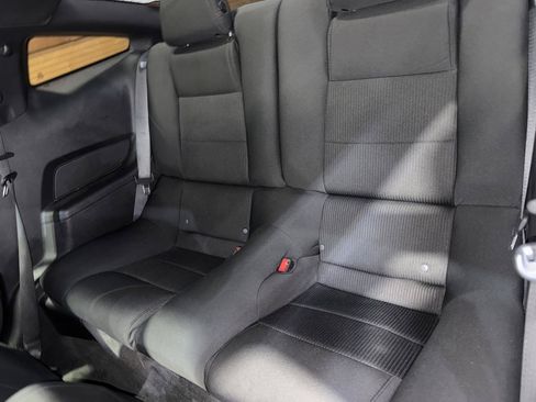 Used 2012 Ford Mustang Coupe RWD image 19