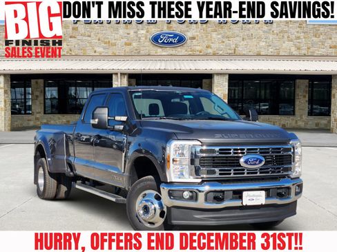 New 2026 Ford F350 XLT image 1