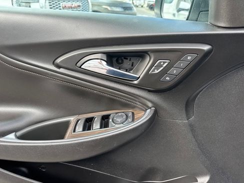 Used 2024 Chevrolet Malibu LT FWD image 11
