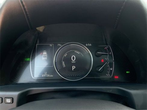 Used 2019 Lexus ES 300h w/ Premium Package image 16