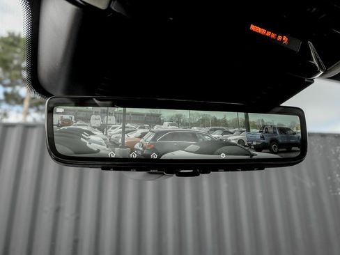 New 2025 Land Rover Range Rover SE image 14