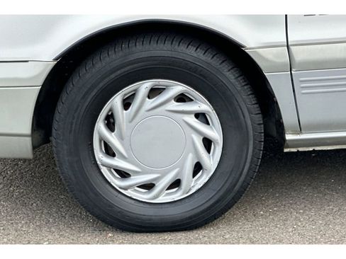 Used 1994 Eagle Summit LX image 25