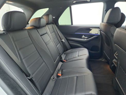 New 2026 Mercedes-Benz GLE 580 4MATIC image 21