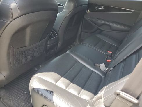 Used 2019 Kia Sorento EX AWD/4WD image 8