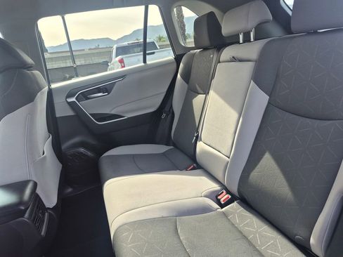 Used 2025 Toyota RAV4 XLE image 14