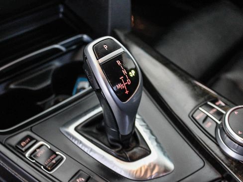 Used 2018 BMW 440i Convertible RWD image 22