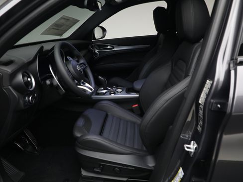 New 2026 Alfa Romeo Stelvio Sprint AWD/4WD image 13