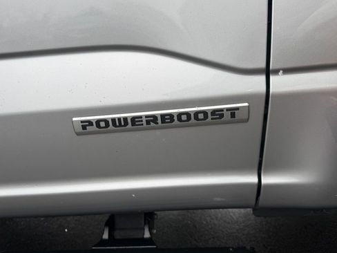 Used 2021 Ford F150 Limited image 12