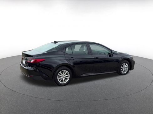 Used 2025 Toyota Camry LE FWD image 12