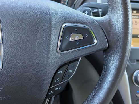 Used 2018 Lincoln MKC Premiere image 24